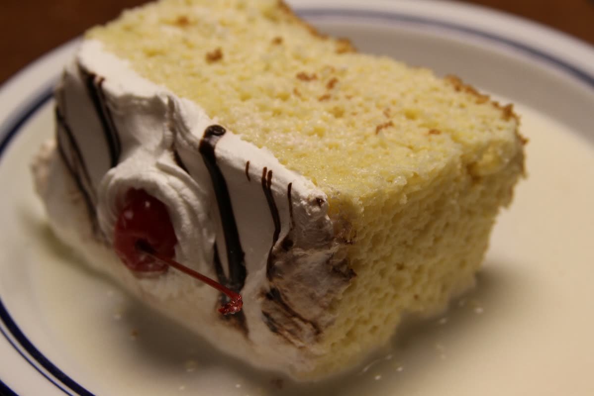 Pastel de tres leches decorado, de los que se encargan para fiesta